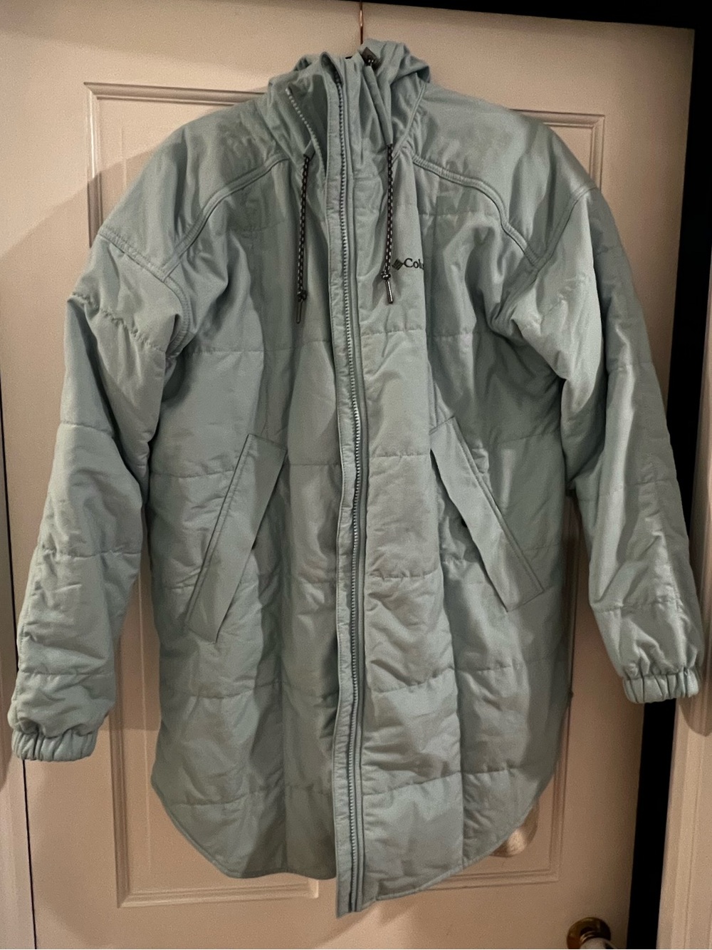 Columbia Light Blue Women’s Puffer Jacket with Hood